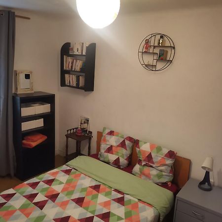 Big Ground Floor 2 Bedrooms Flat In A Quiet Building & Neighborghood Marselha Exterior foto
